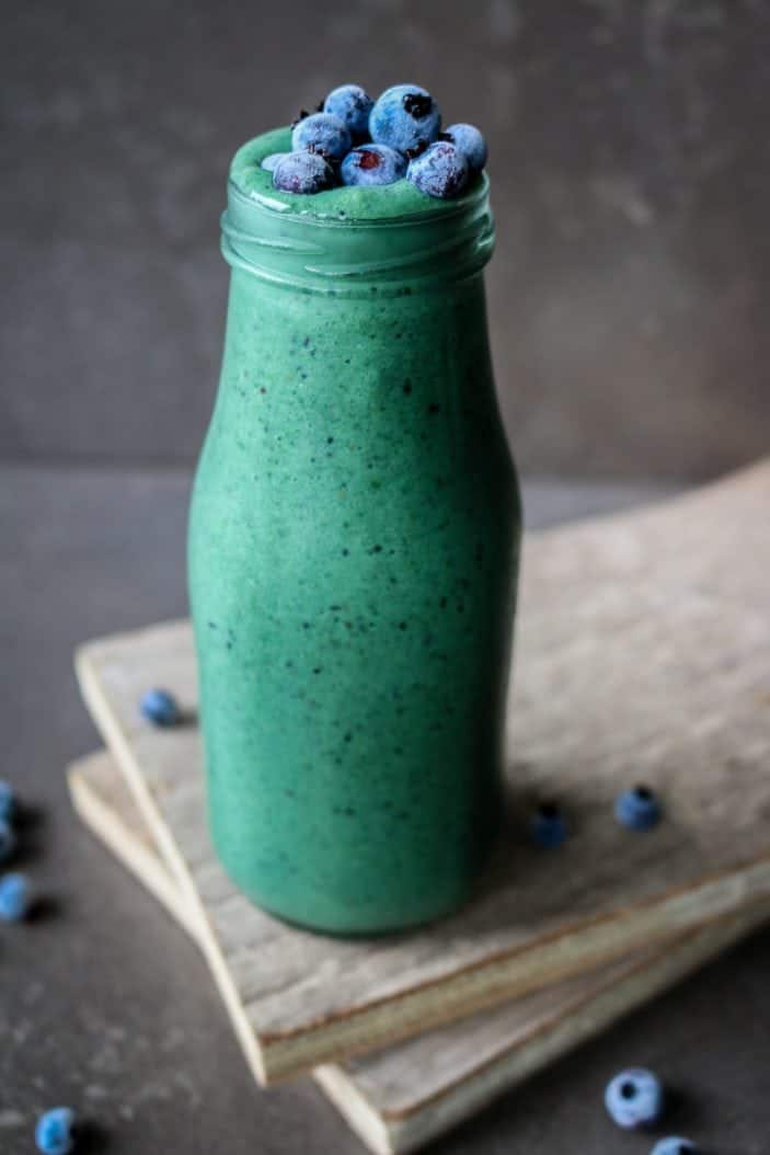 Glowing Green Spirulina Smoothie - Unsweetened Caroline