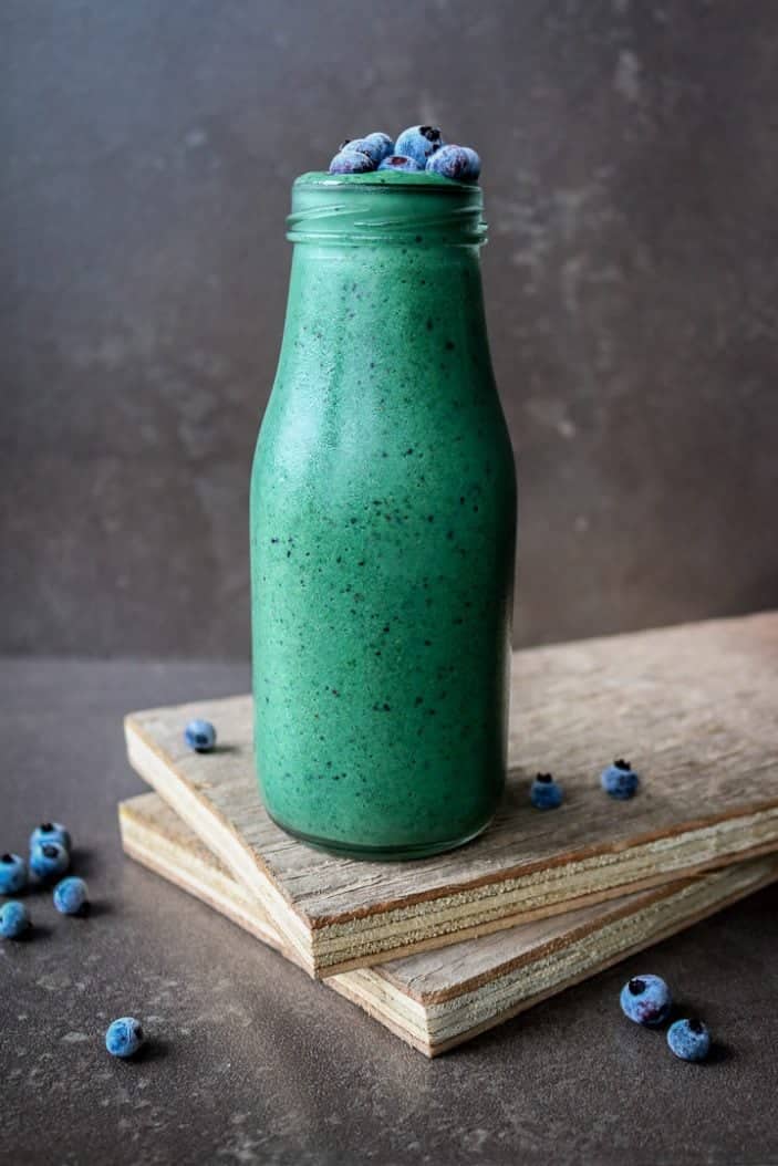 Glowing Green Spirulina Smoothie - Unsweetened Caroline