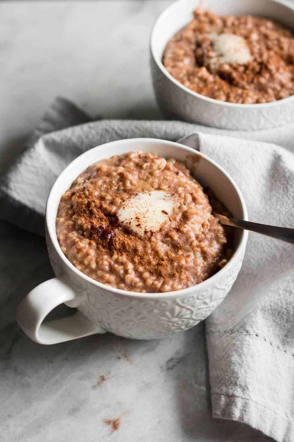 Instant Pot Cinnamon Roll Steel-Cut Oats