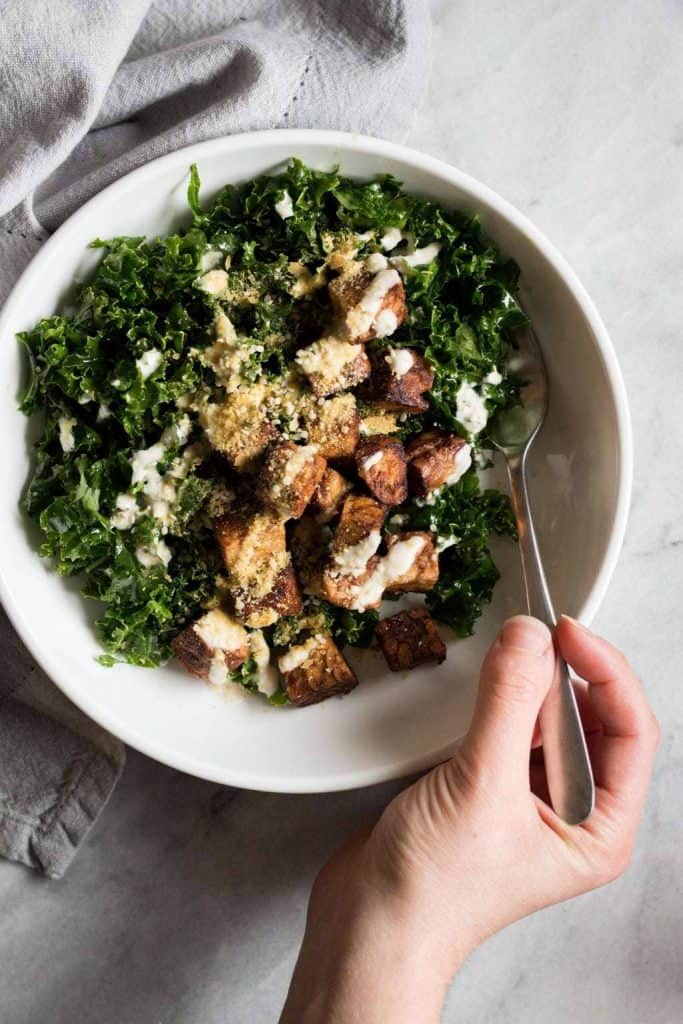 quick vegan meals - tempeh salad in a bowl
