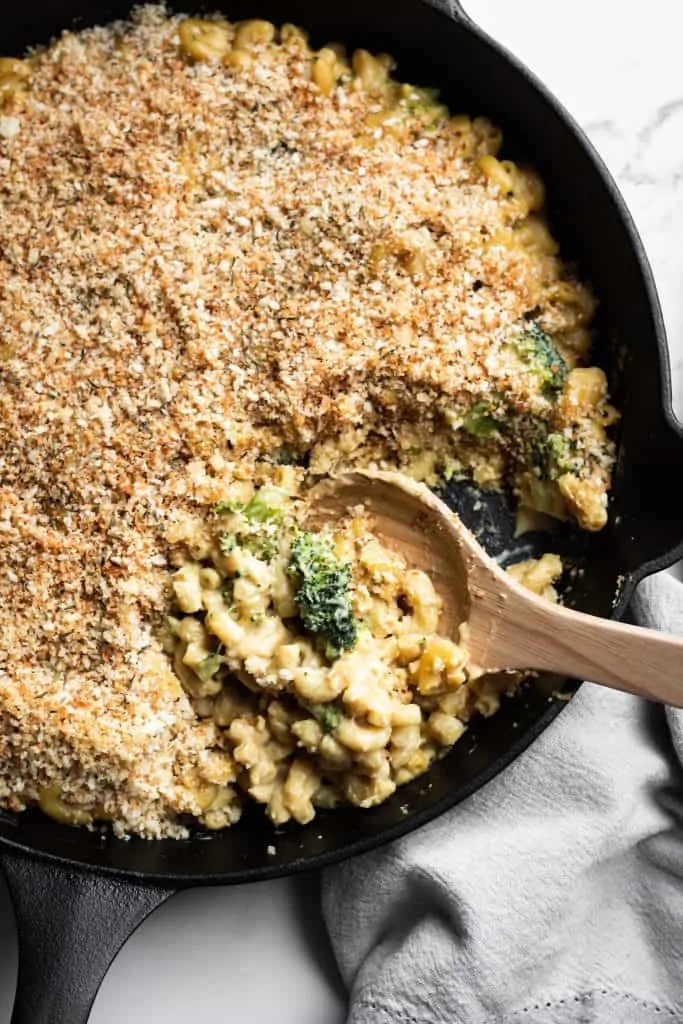 vegan mac and cheese closeup from the top