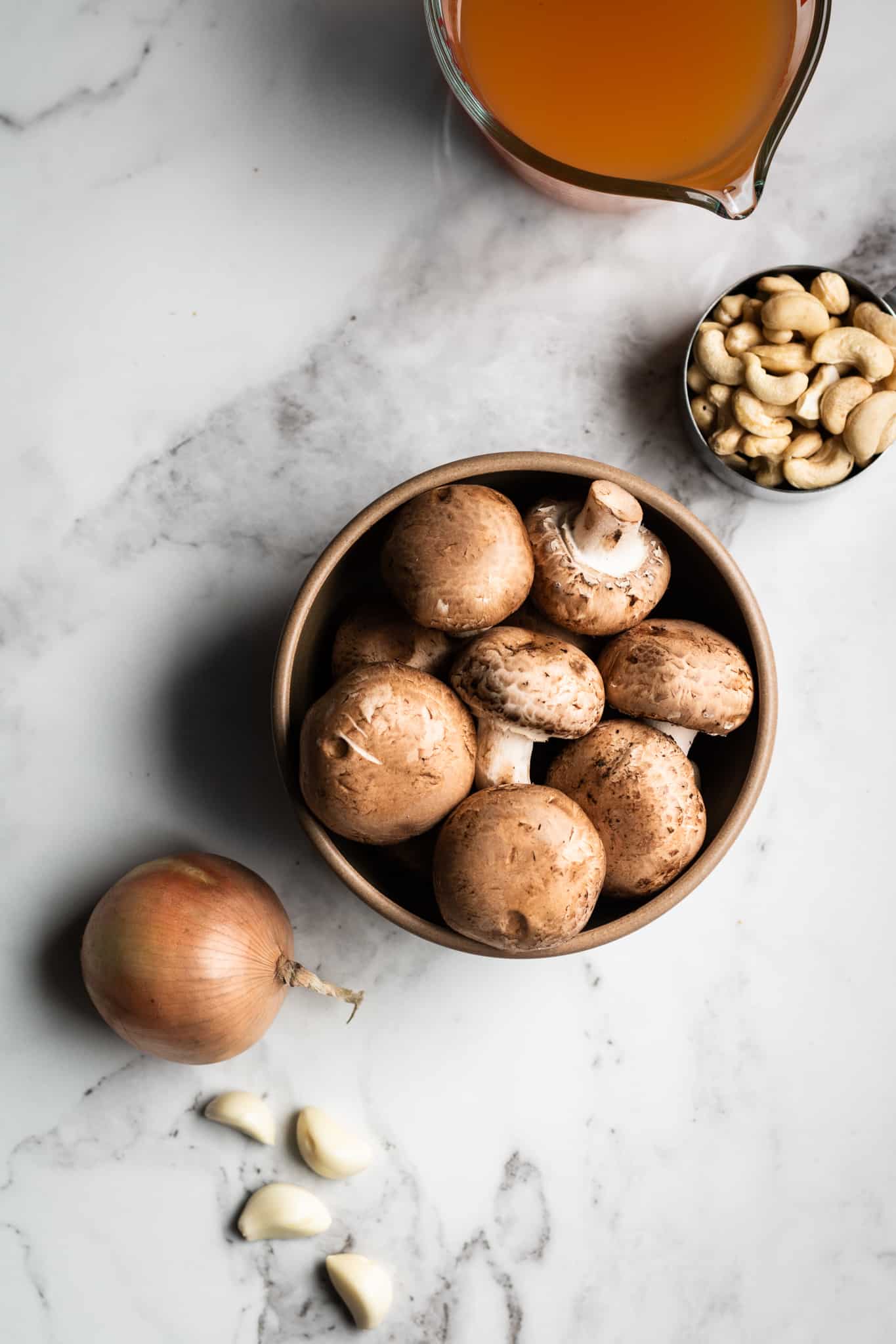 mushrooms, cashews, garlic, onion and broth