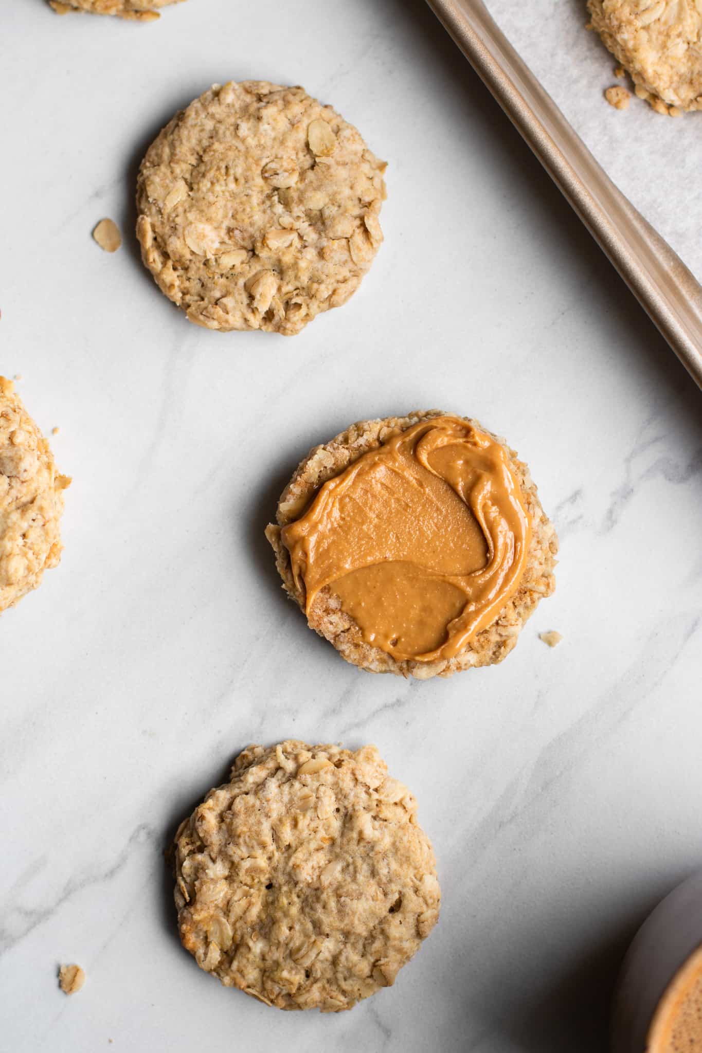 oatcake with peanut butter
